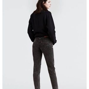 VINTAGE LEVIS MOM JEANS SIZE 16